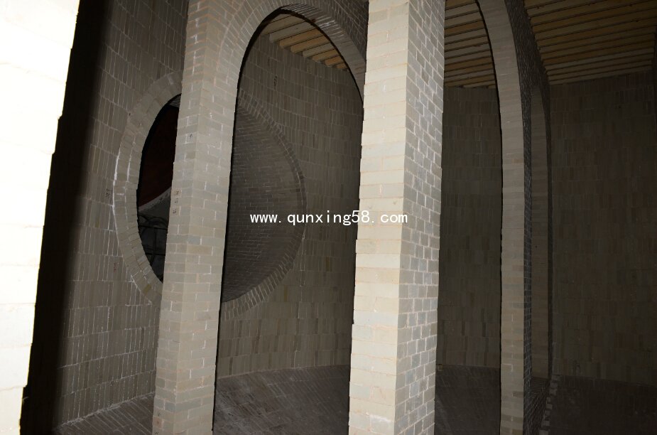 9米塔內條梁支撐